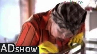 FAIL: Elderly maid ruins million dollar piece of art!